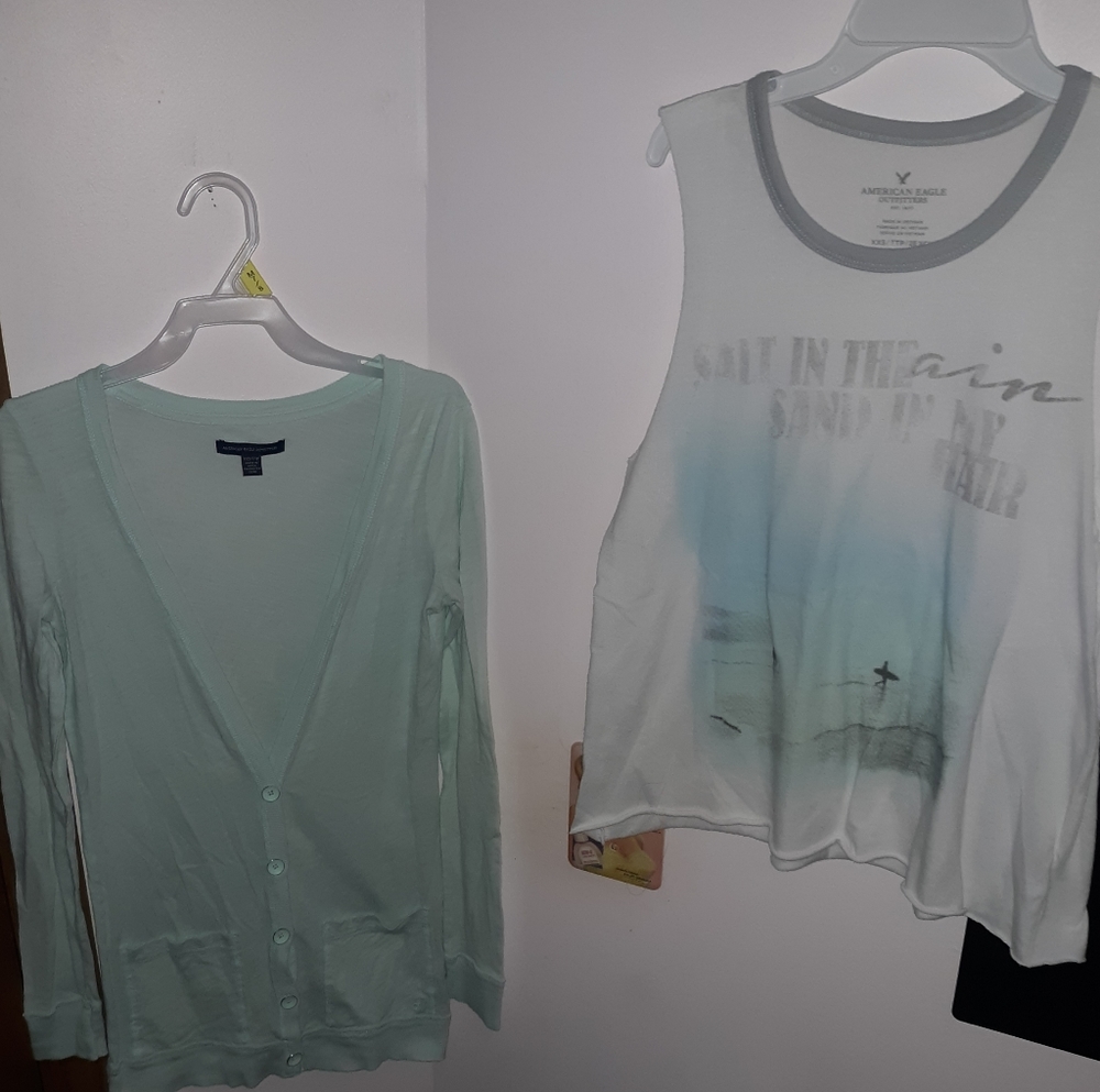 American Eagle shirt bundle